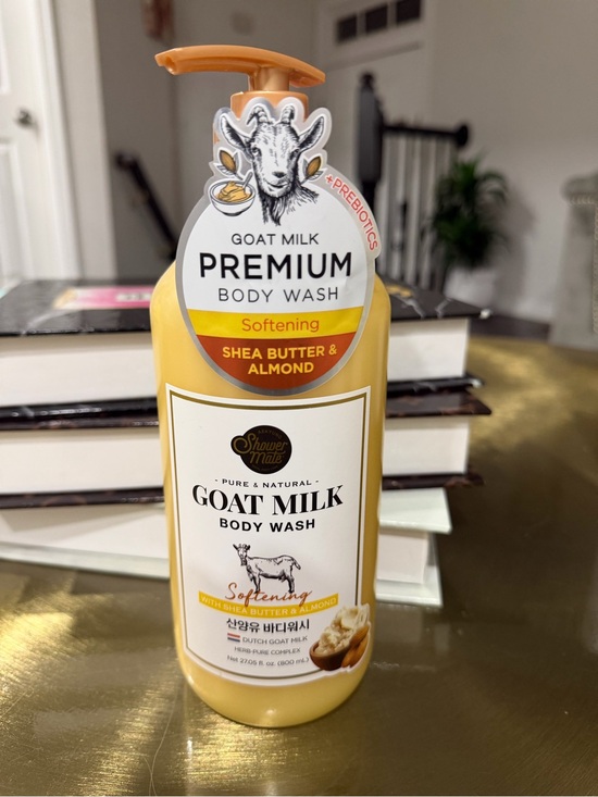 Goat Usa Other - Goat Milk Premium Body Wash - Shea Butter & Almond (Yellow)